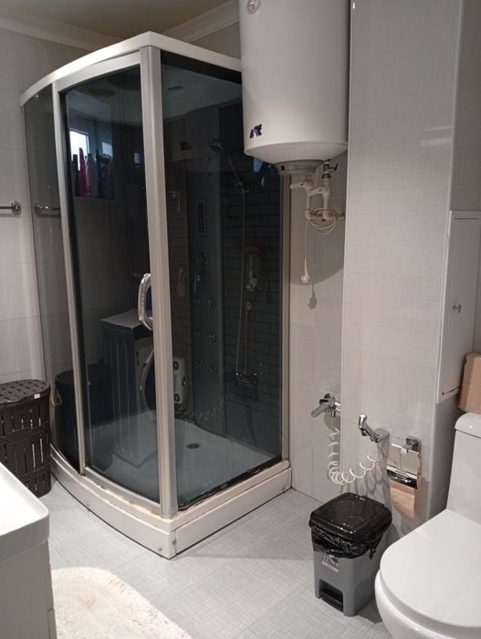 Продаю свою уютную квартиру 77 серия 3/3/4 не торцевой