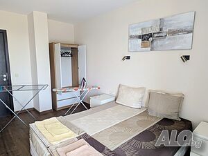 Дава се под наем Двустаен апартамент в Бургас, Център - 60 кв.м за 612 € - Снимка #2