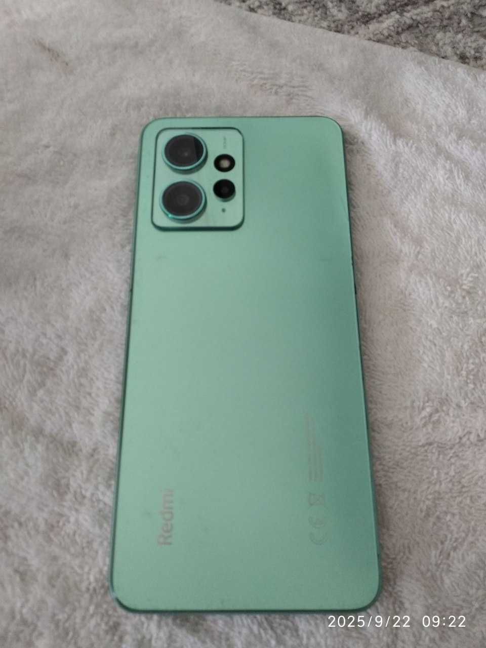 Redmi Note 2  holati ideal baraka topasiz kelishtirib beraman