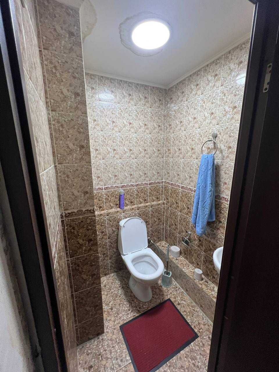 Продам квартиру массив Ялангач, возле IT парка 4/2/4