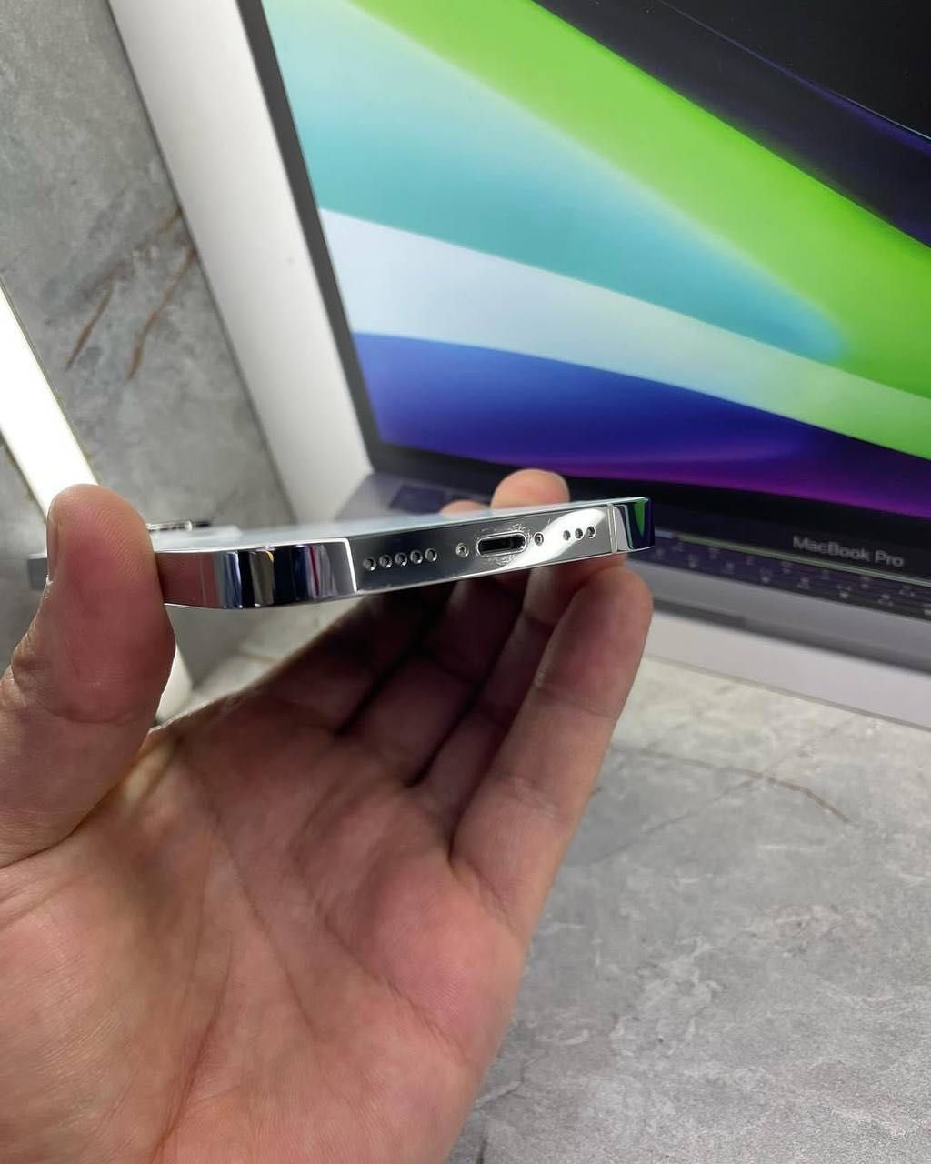 14pro 256 Silver aksiyada