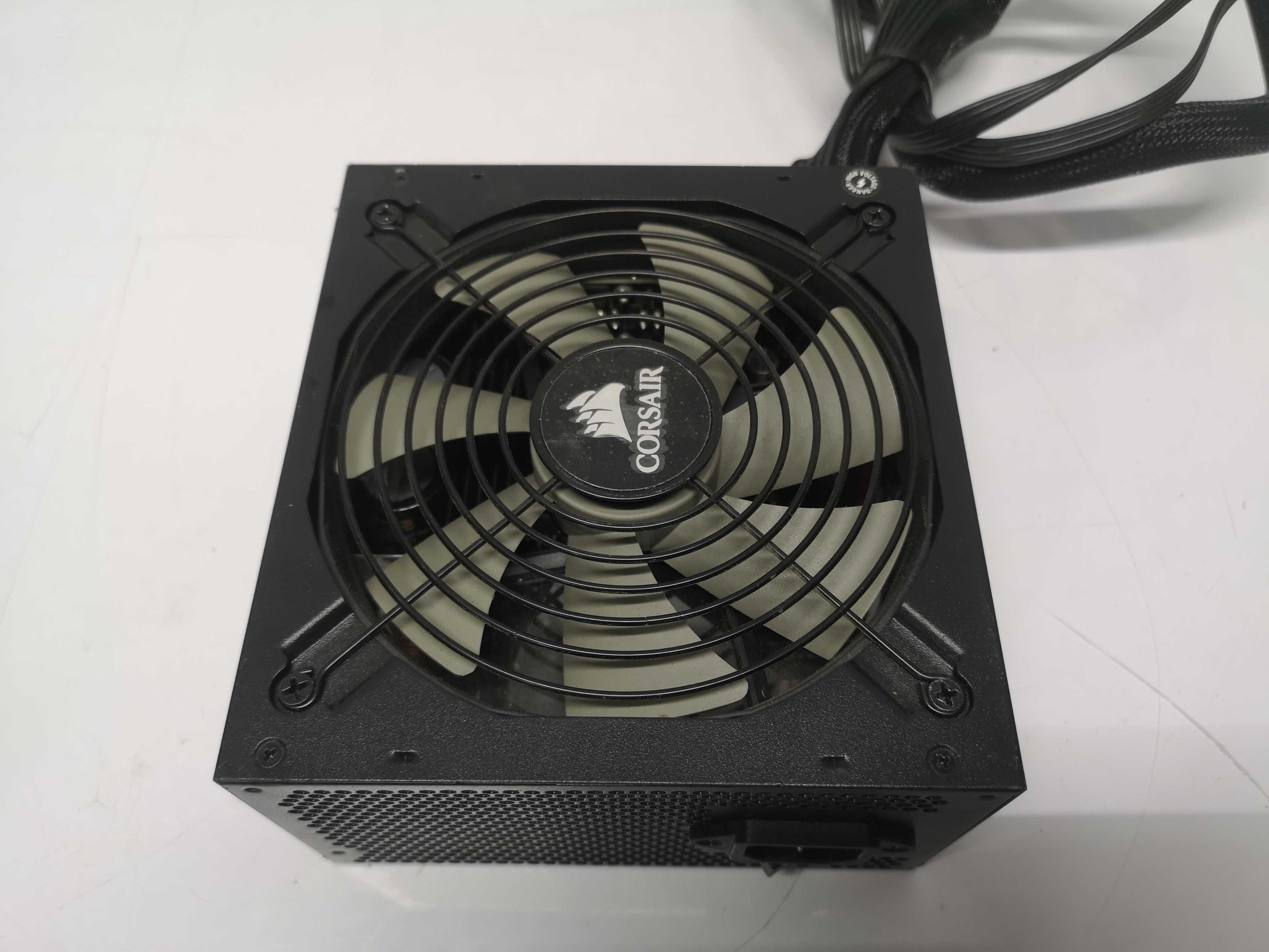Захранване - CORSAIR TX850M