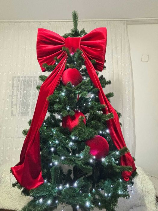 Funda rosie mare, mica si ghirlanda