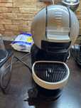 Кафе машина Nescafe Dolce Gusto