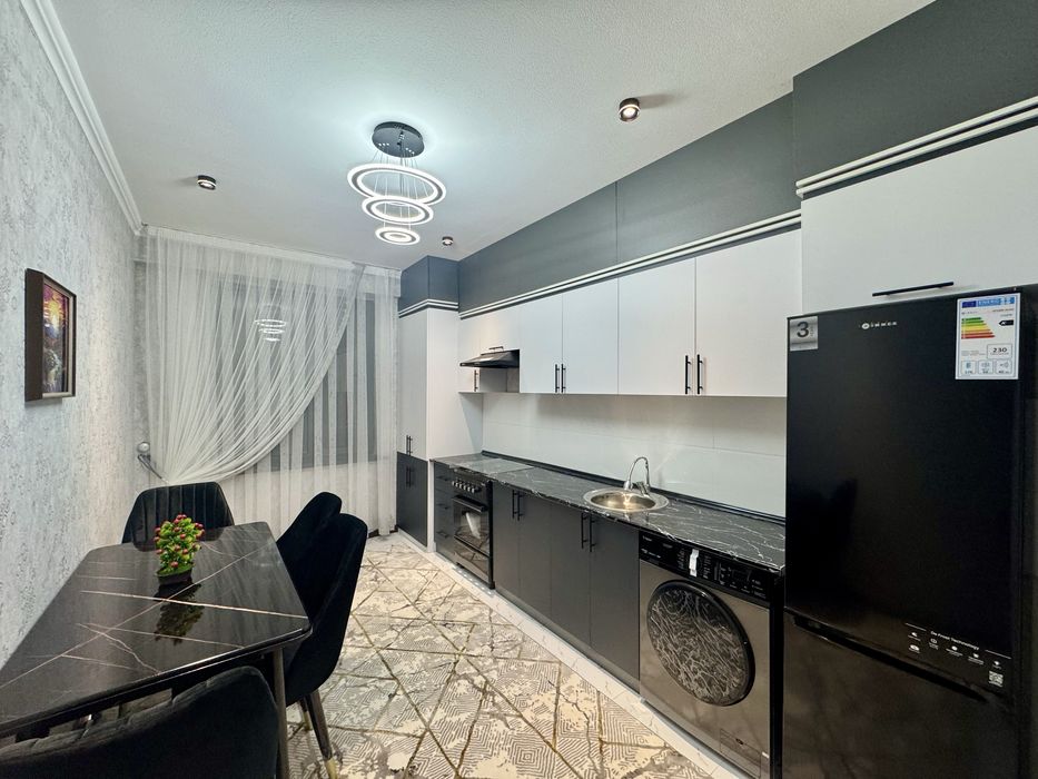 3х комнатная квартира, на 4 этаже. Смарт сити.