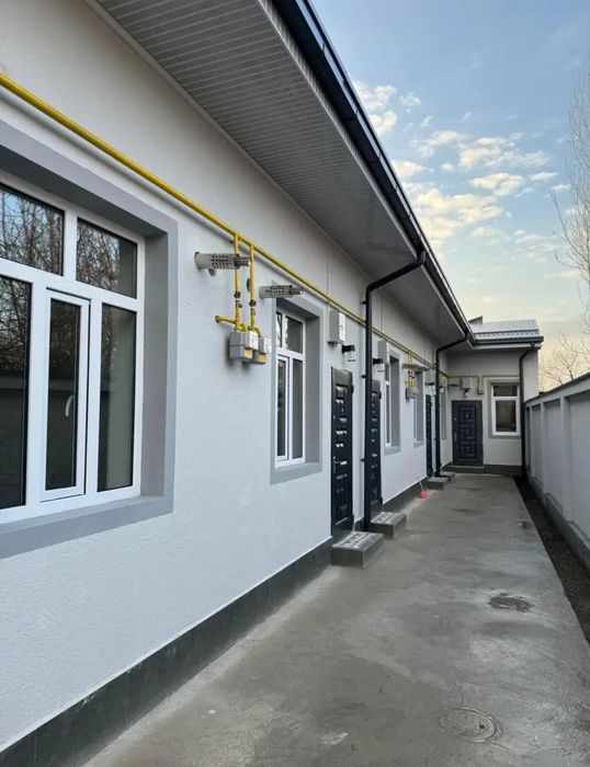 Старые Сергели 1 ком. Квартира на земле цена 30000 у.е