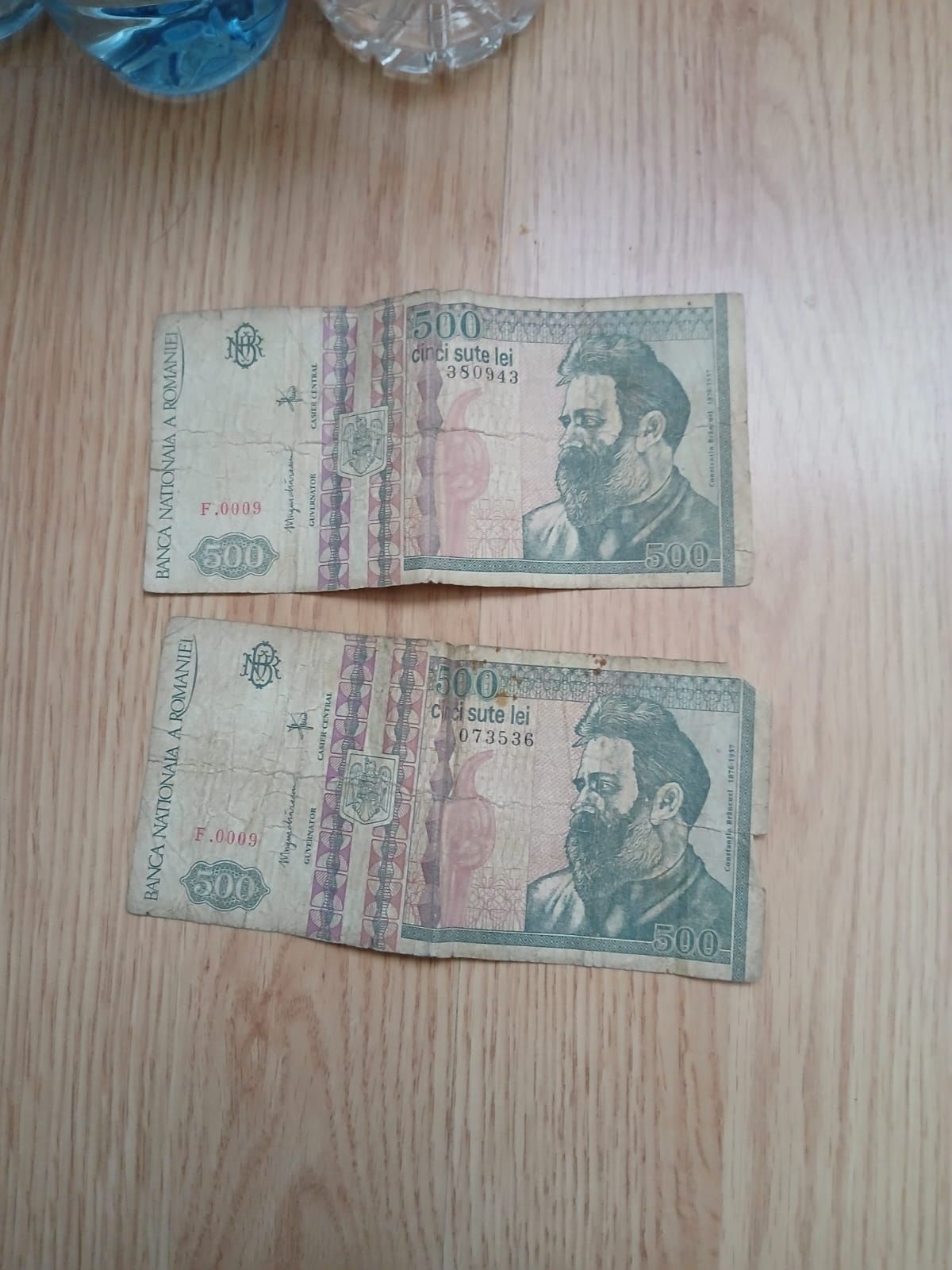 Bani vechi de colectie