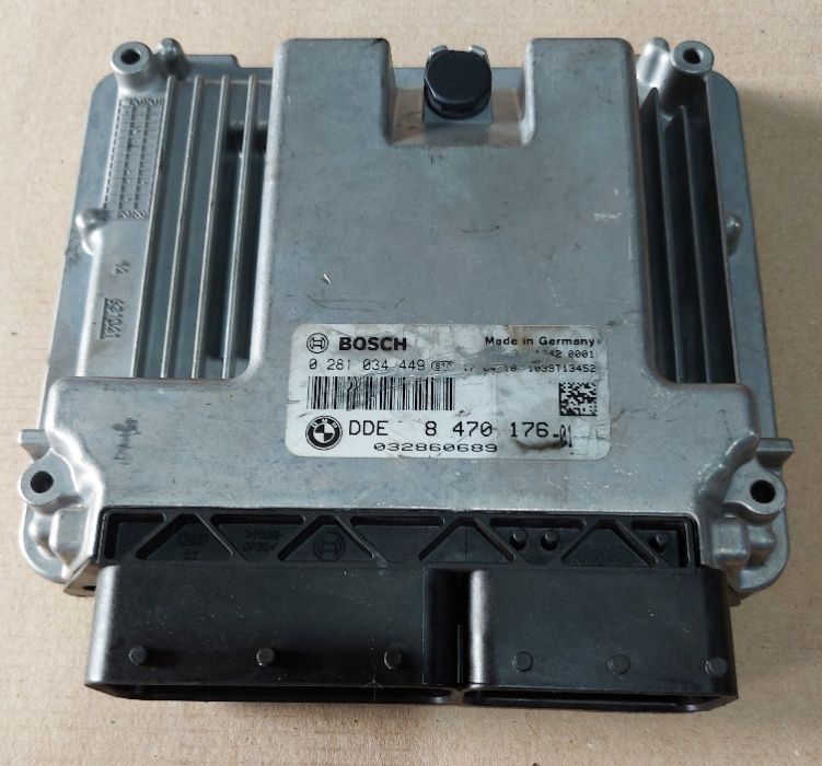 Calculator ECU BOSCH motor BMW DDE 8470176