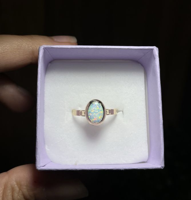 Златен пръстен 585