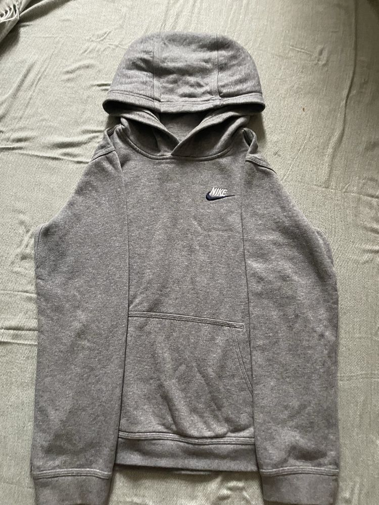 Hoodie Nike in conditie perfecta 147-158cm