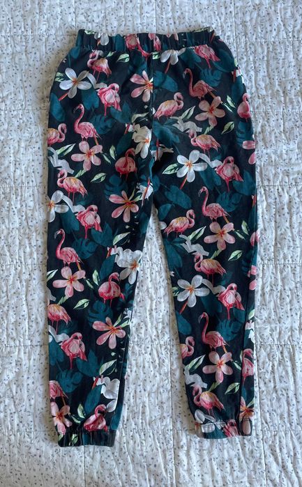 Спортен комплект RESERVED за момиче - размер 140-146см.