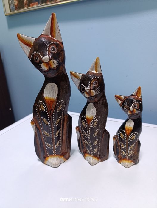 Дърворезба котета