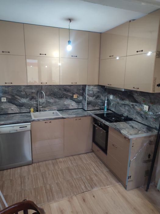 Кухни по поръчка