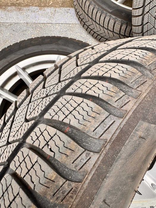 Roti iarna BMW X3 X5 G01 G02 - Anvelope 225/60/18 si Jante Aproape Noi