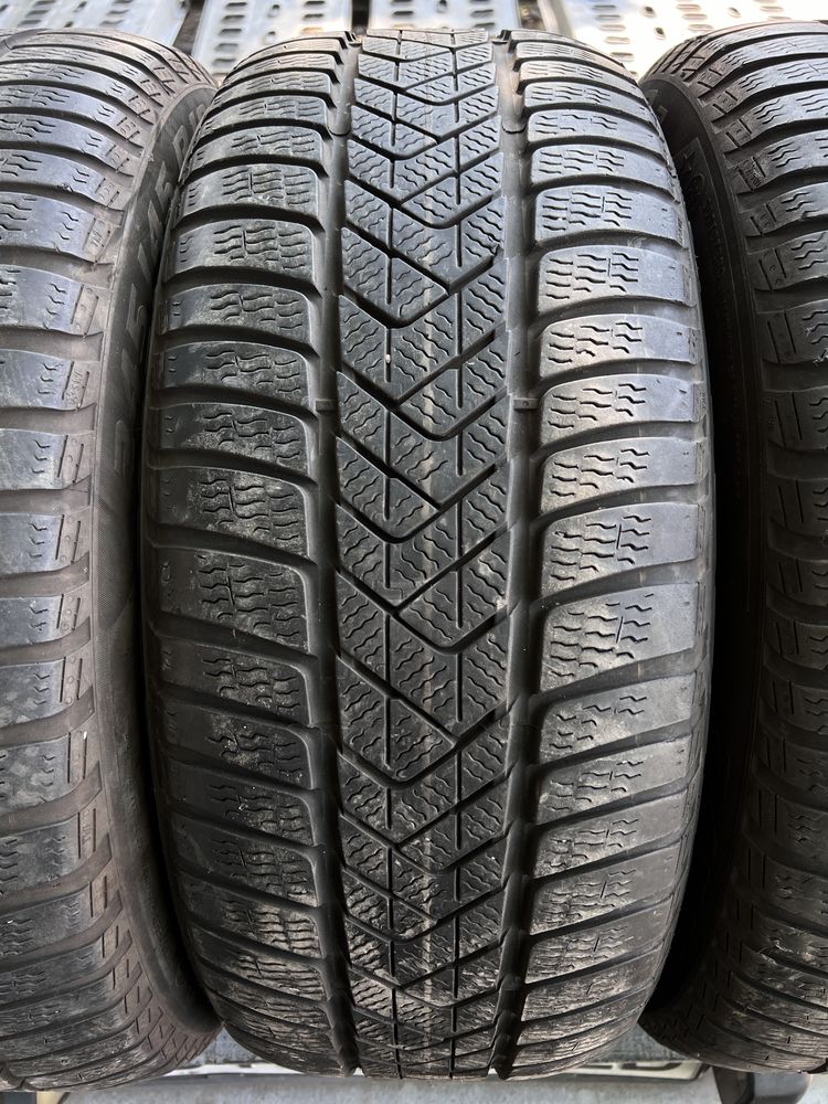 245/45/18 Гуми Пирели Pirelli Sotozero 3