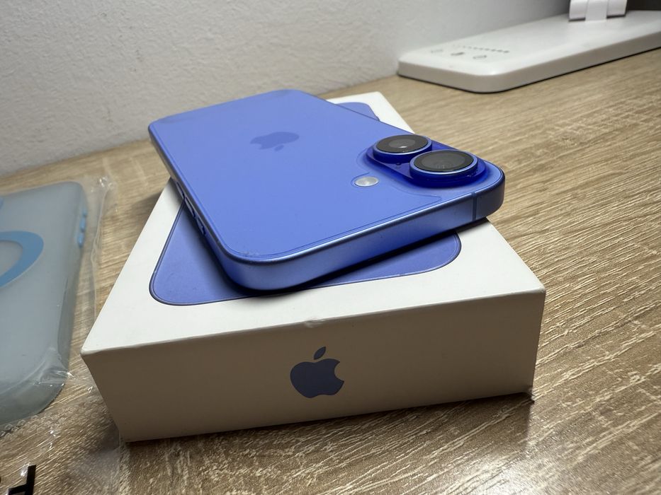Iphone 16 UltraMarine 128 GB Memorie IMPECABIL FullBox ca NOU