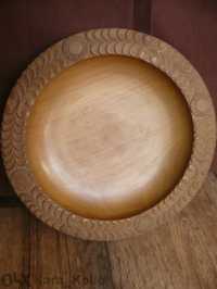 Дървена чиния за декорация