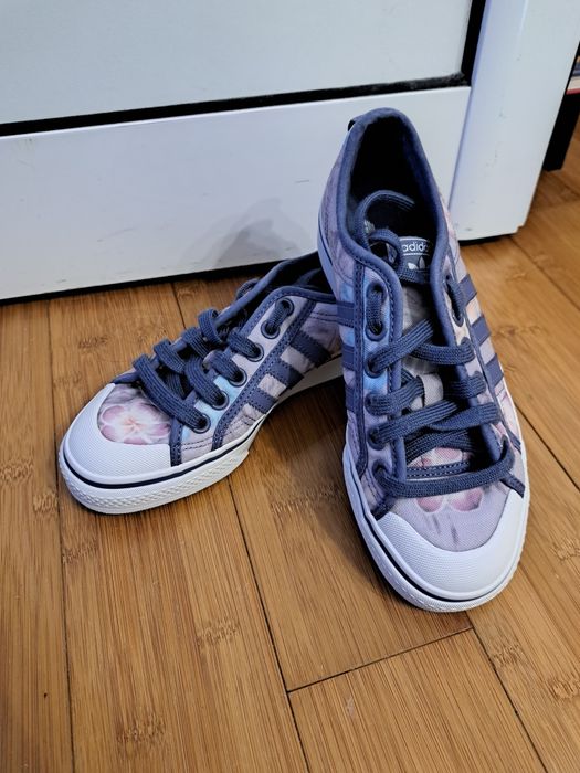 Adidas дамски маратонки