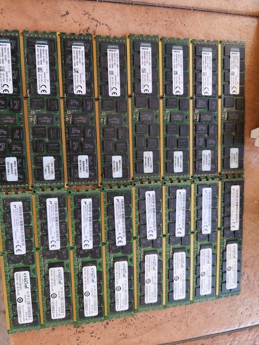 Rami server ddr 3 16x16gb (256gb)
