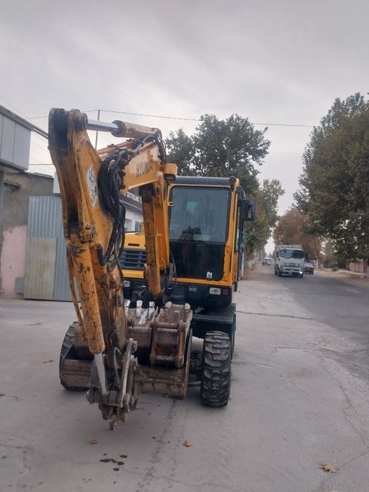 Экскаватор Hyundai 55