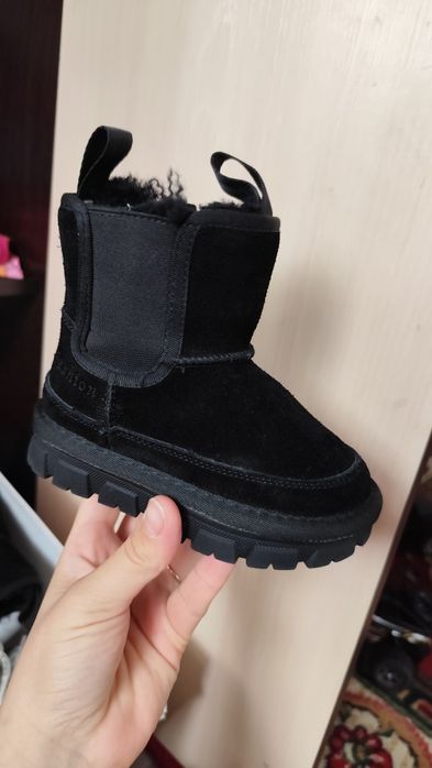 Детские натуральные угги