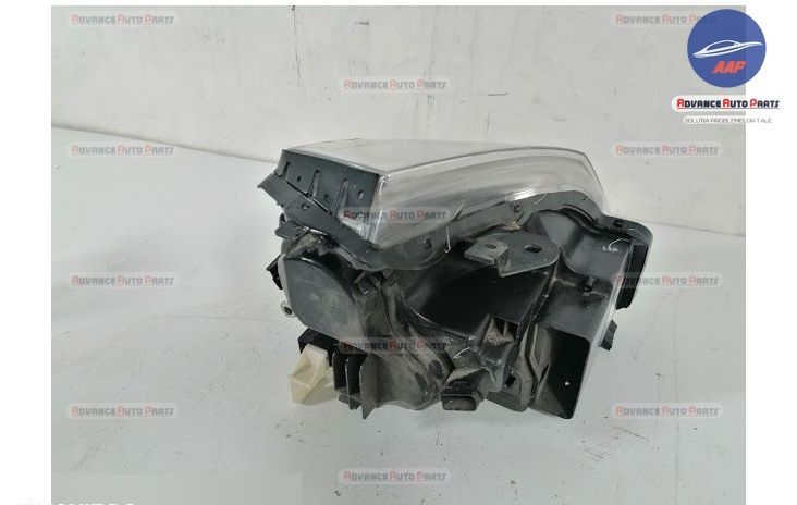 Ляв фар с халоген оригинален Opel Сигнум Ц / Lqv far s halogen origina