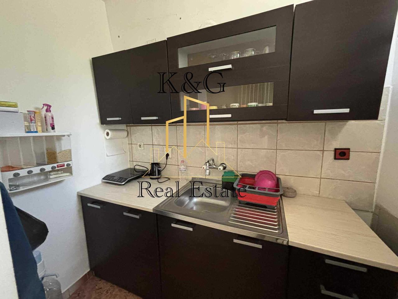 Продава се Къща в Разград, Център - 79 кв.м за 1356 €/кв.м - Снимка #1