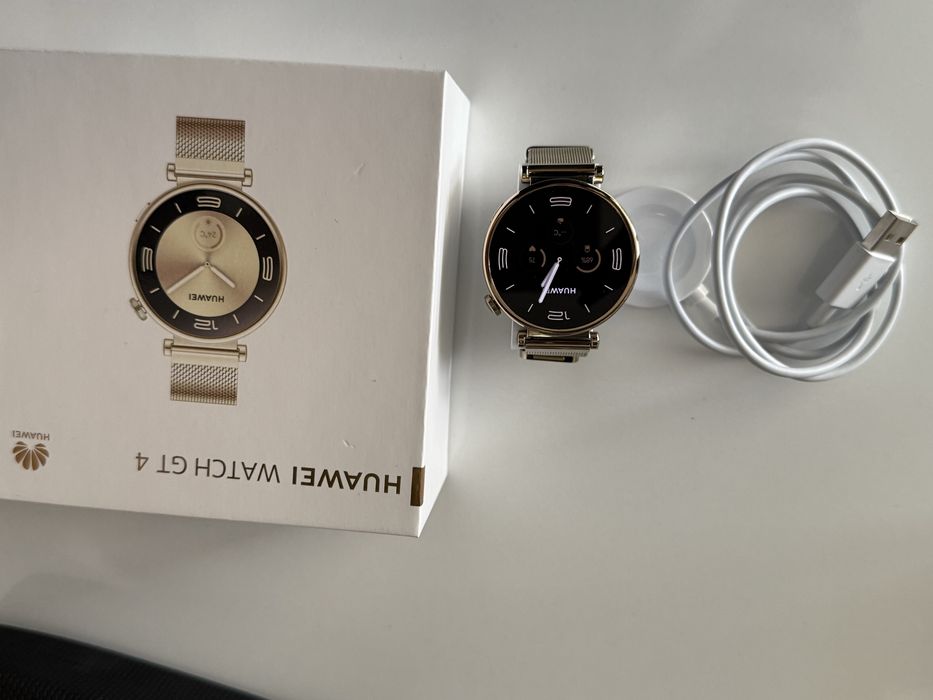Смарт часовник Huawei Whatch GT 4