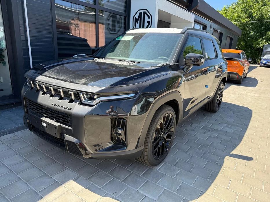 SsangYong Torres Ssangyong KGM Torres 4x4 automata Black Edition 2025