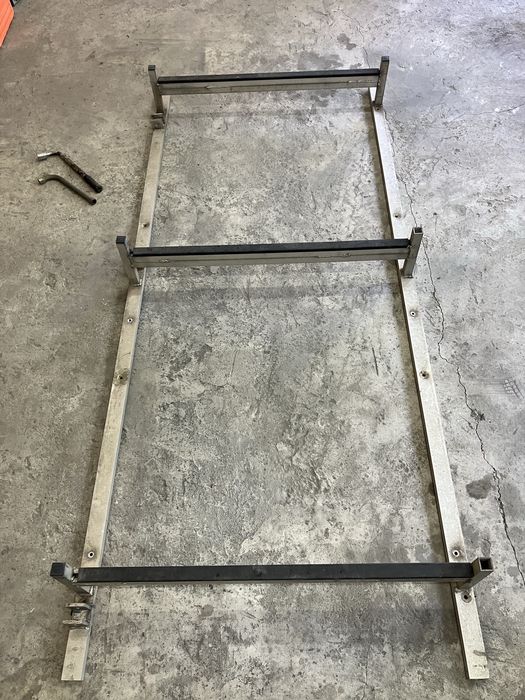 Багажник за бус алуминиев