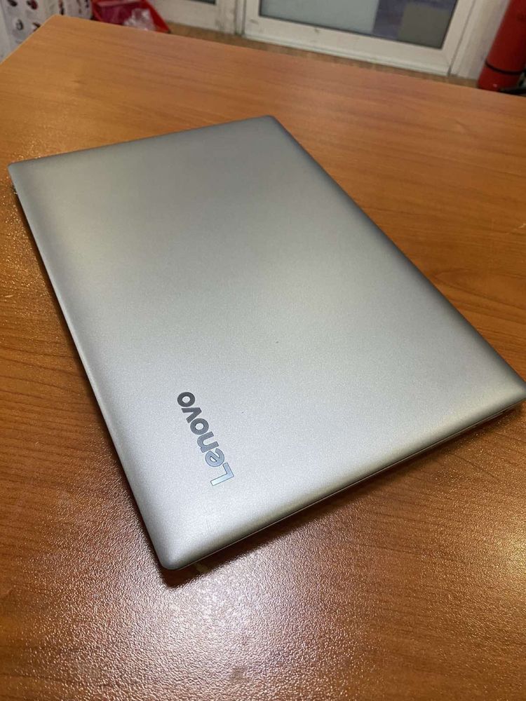 Лаптоп Lenovo ideapad 120 s