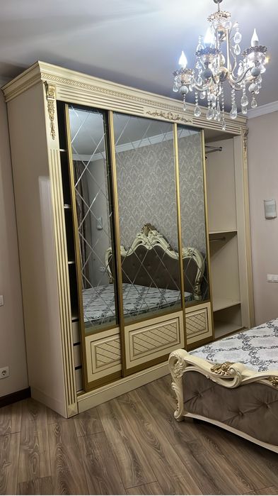 Телефон 13 про мах