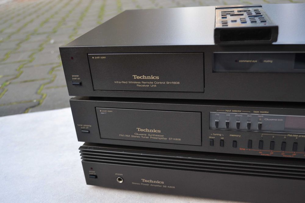 Linie Technics SE A 808