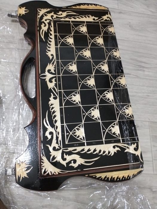 Продается нарды новые