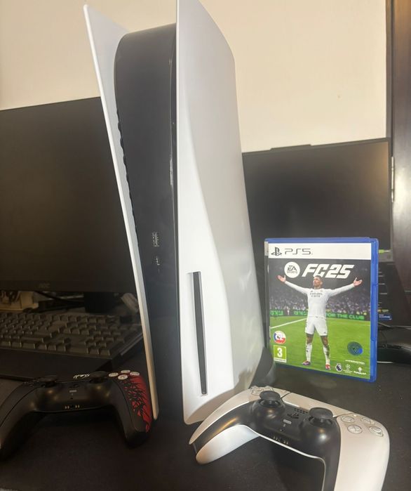 Consola PlayStation 5 (PS5) 825GB, C-Chassis