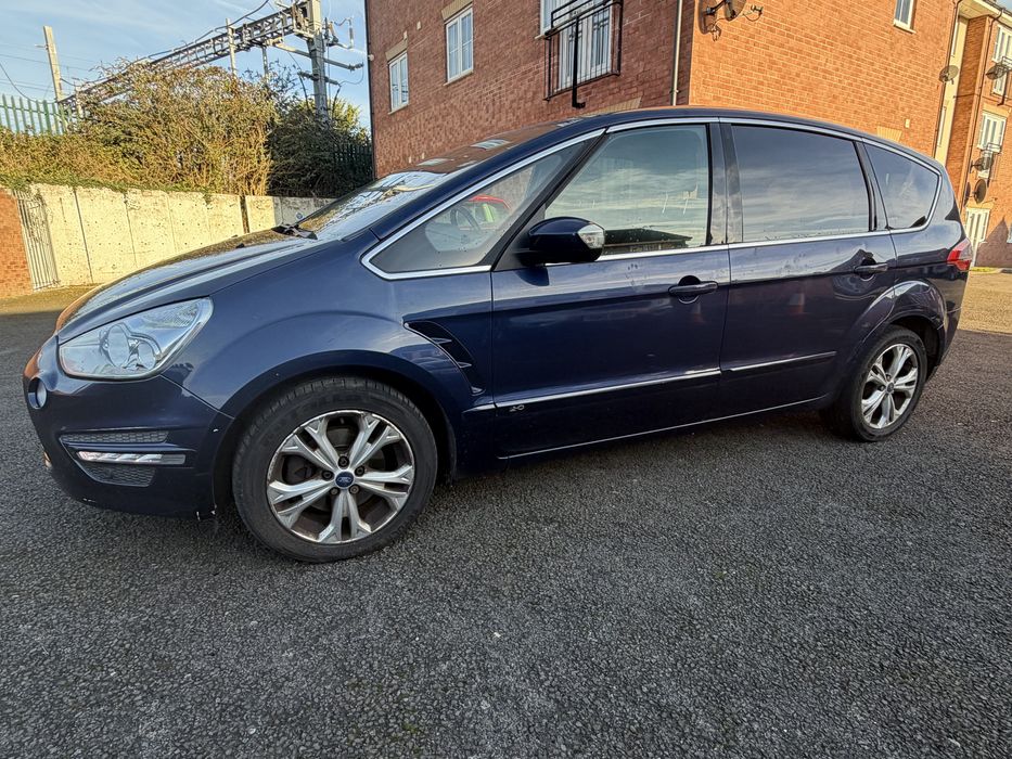 Ford S-max titanium 2.0 tdci 6 viteze manual