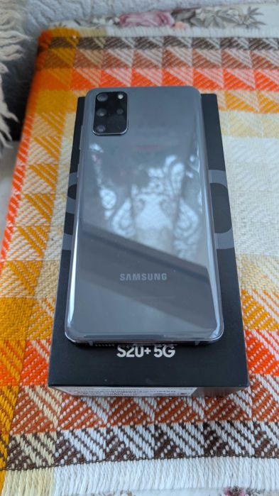 Vând telefon S20 plus 5G