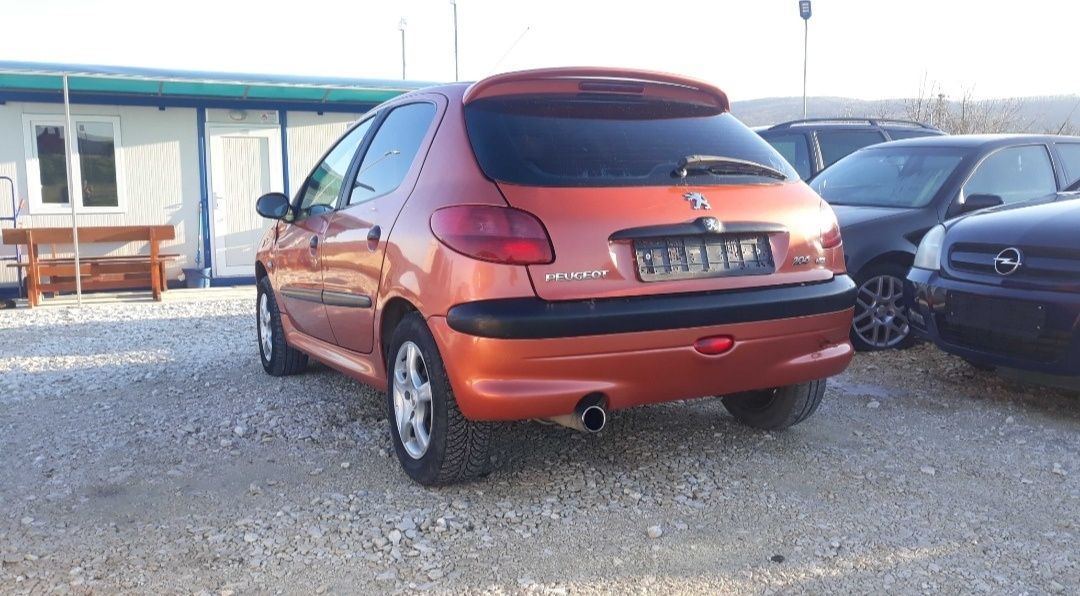 Пежо 206 2.0 HDI / Peugeot 206 2.0 HDI  НА ЧАСТИ