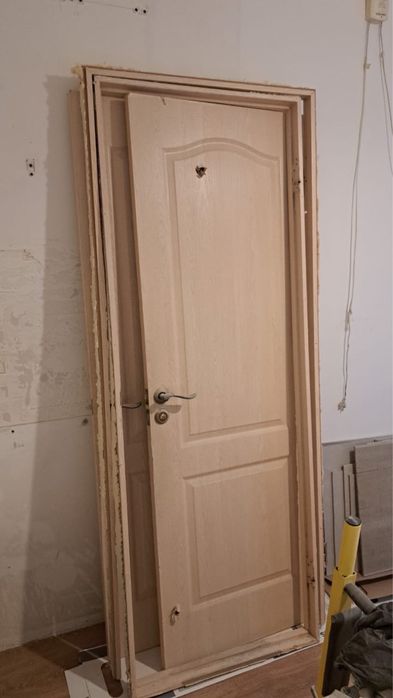 Двери бесплатно срочно