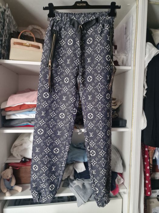 Панталони Alexander Wang и Louis Vuitton