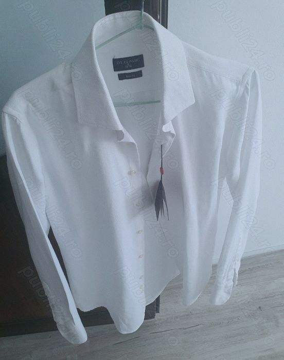 Cămașă albă nouă mărimea M