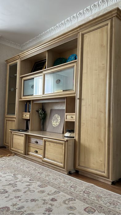 Стенка Белорусская для гостиной Срочно