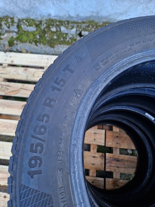 4anvelope iarna 195 65 15 Continental