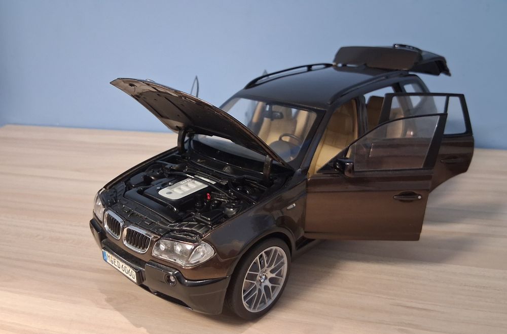 BMW X3 Kyosho 1:18