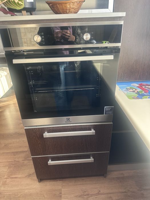 Inchiriez apartament 3 camere central