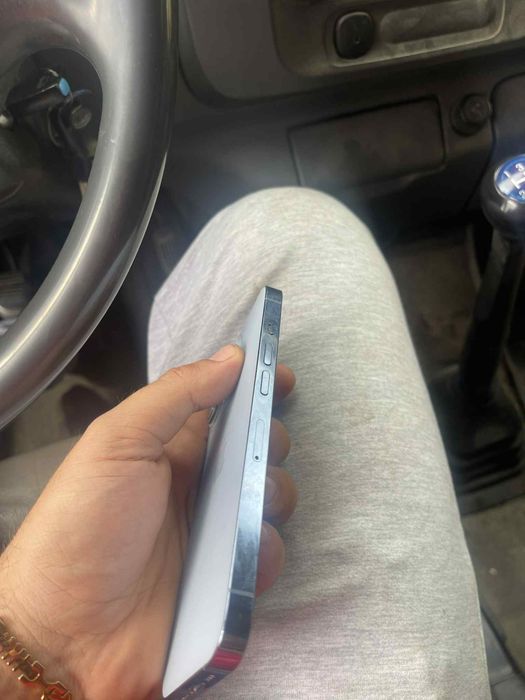 Vand Iphone 13 pro