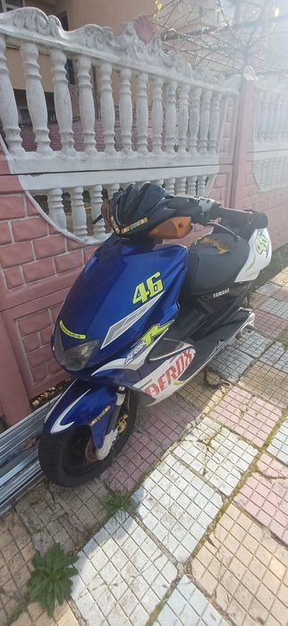 Продавам Yamaha aerox