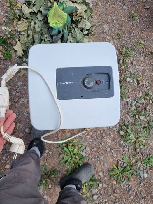 Аристон или бойлер