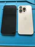 Iphone 16 pro de piese                    ,