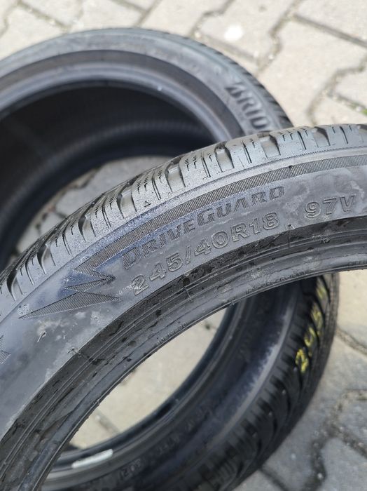 245 40 18 Bridgestone